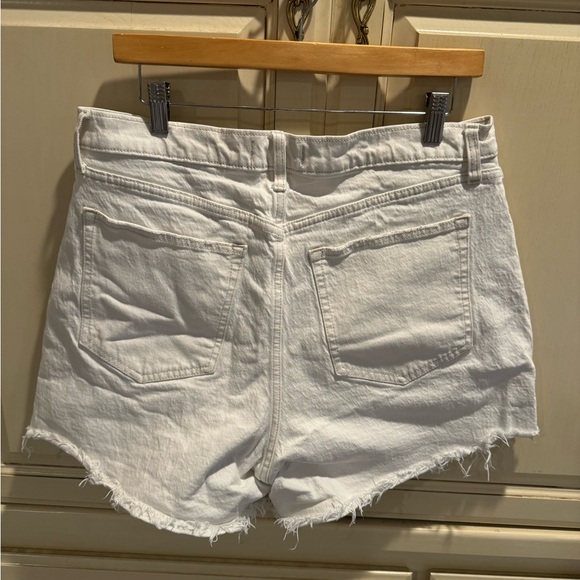 A&F ♥︎Curve LOVE high rise dad Short ᴡʜɪᴛᴇ size 32/14 - Picture 7 of 9